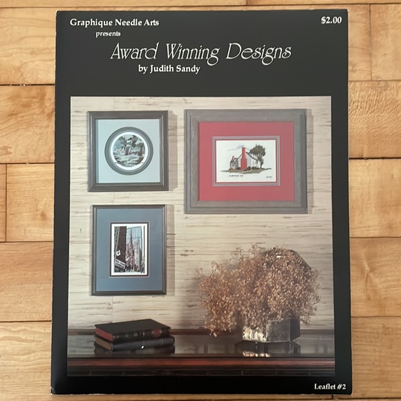 💚1978 & 1982 Graphique Needle Arts Cross Stitch Leaflets  by Judith Sandy - Picture 6 of 8